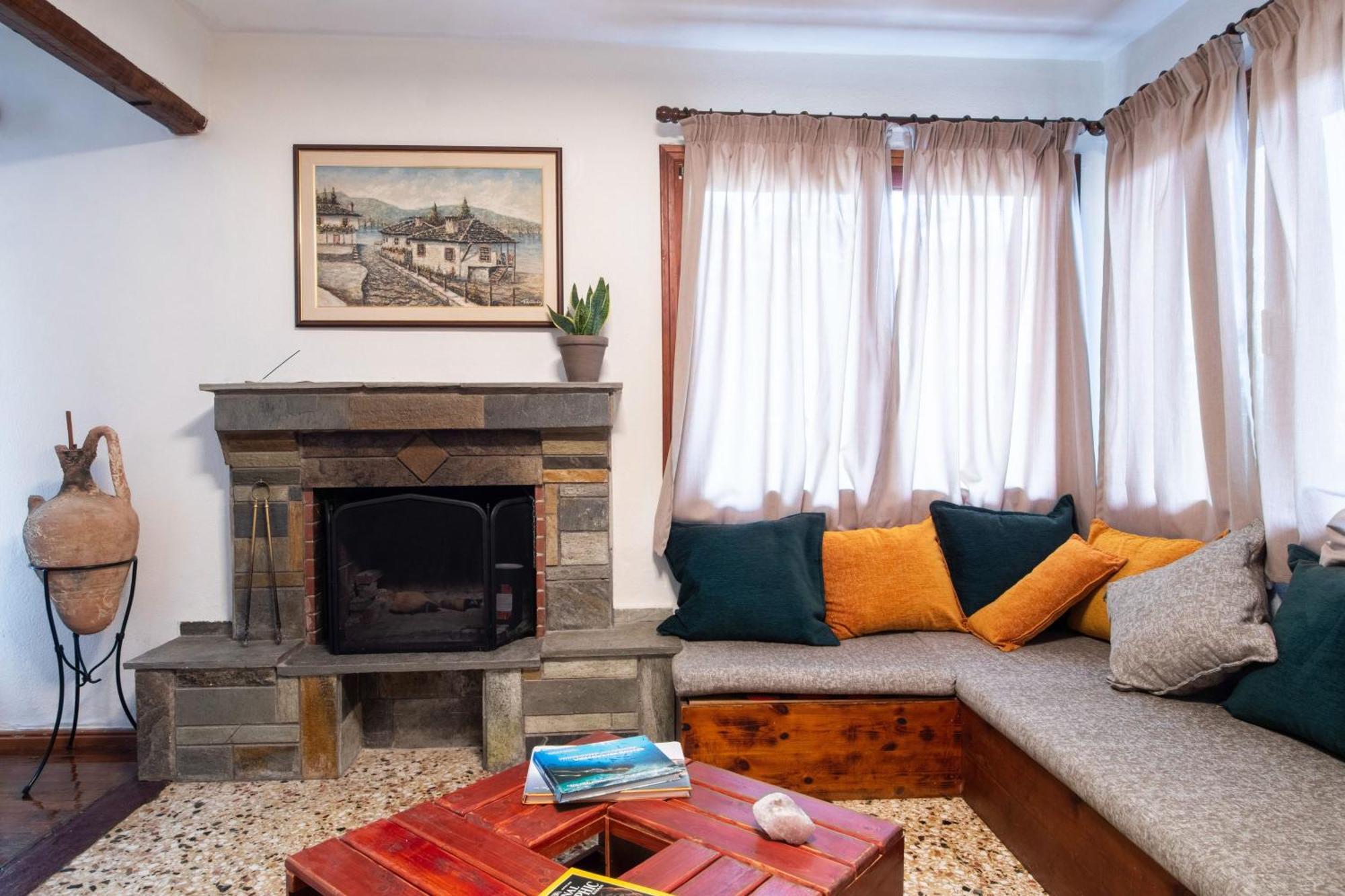 2 Bedroom Art House In Кавала Екстер'єр фото
