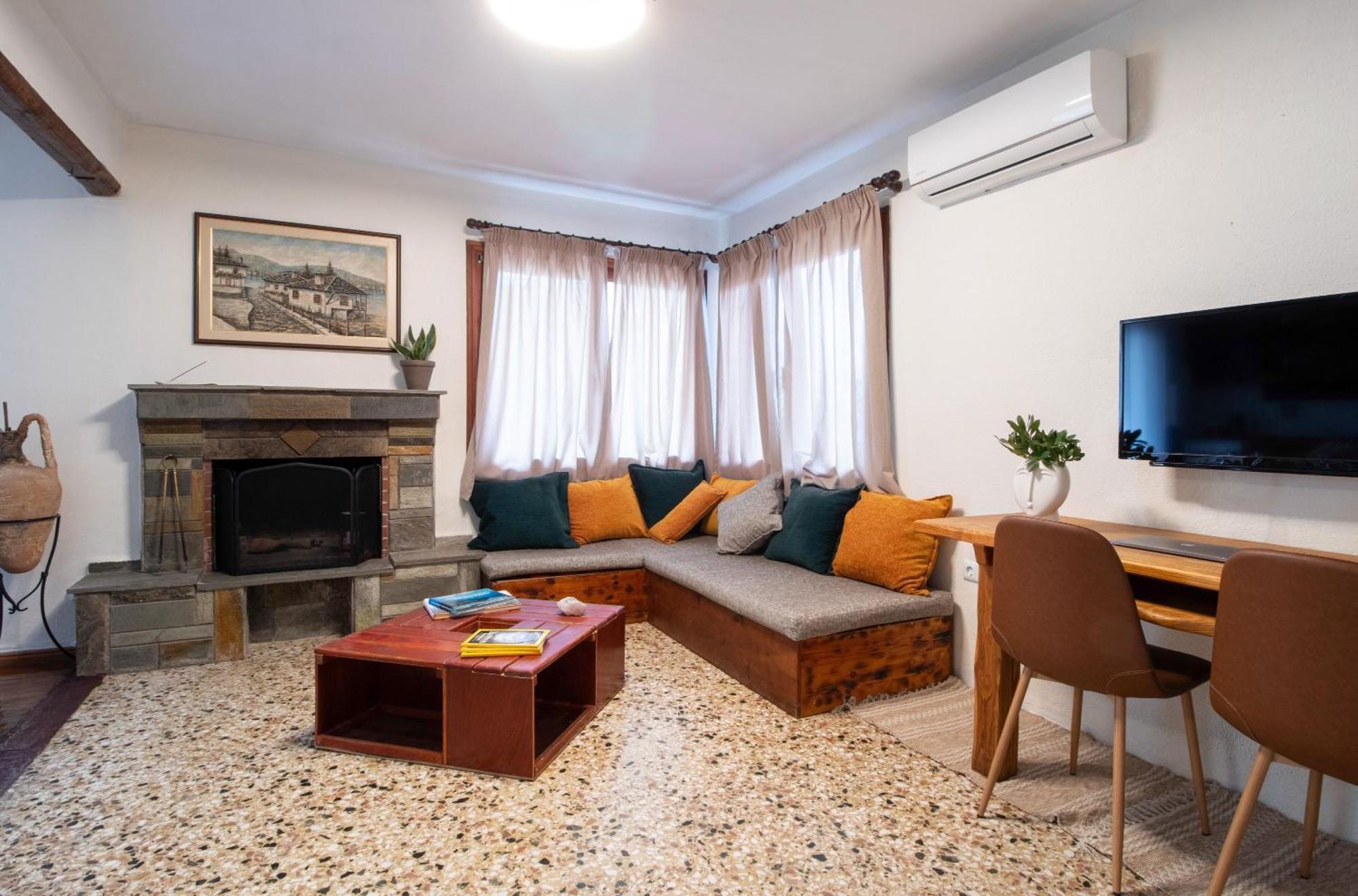 2 Bedroom Art House In Кавала Екстер'єр фото