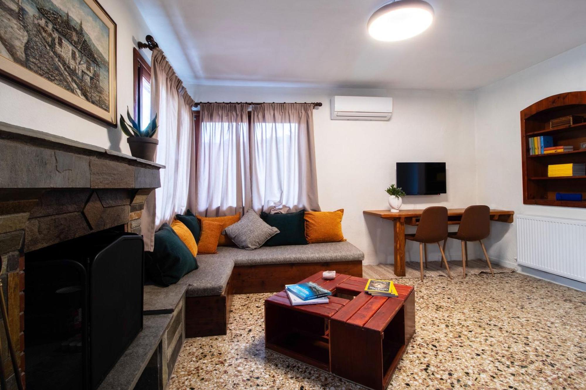 2 Bedroom Art House In Кавала Екстер'єр фото